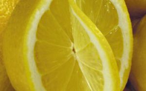 Мед, лимон чеснок: чистка сосудов